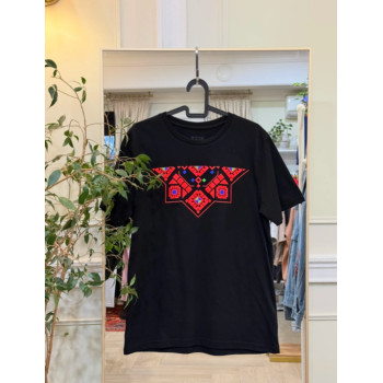 Футболка с шелкографией «РАВНОВЕСИЕ»