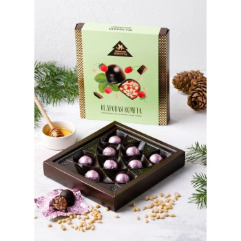 Кедровая комета с земляникой / 120 г