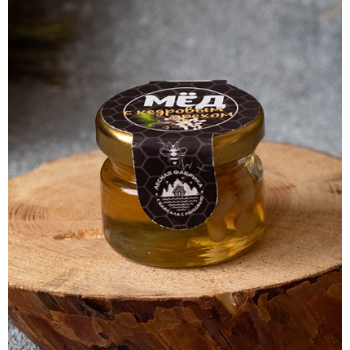 Мёд с кедровыми орешками; 30 гр