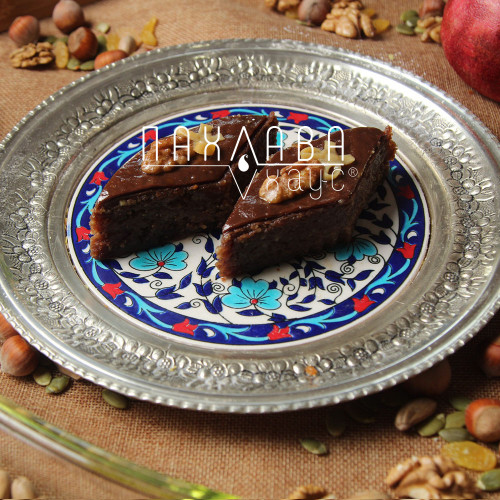 Пахлава Гянджинская шоколадная с грецким орехом