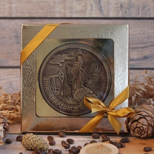 Медаль Нижневартовск темный шоколад с голубикой (круглый)